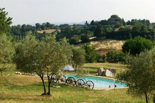 фото отеля La Grotta Di Montecchino Farm House Siena