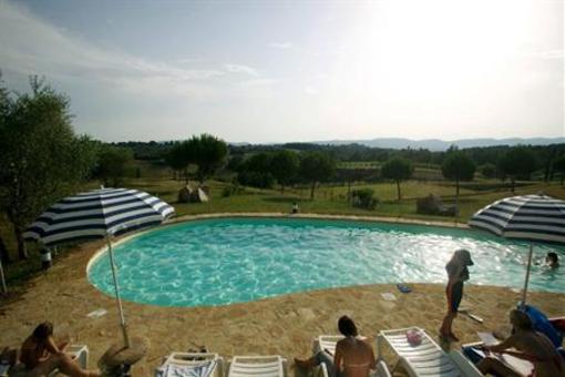 фото отеля La Grotta Di Montecchino Farm House Siena
