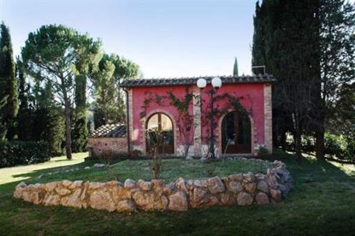 фото отеля La Grotta Di Montecchino Farm House Siena