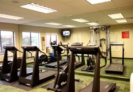 фото отеля TownePlace Suites Detroit Warren
