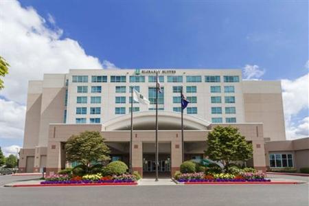 фото отеля Embassy Suites Hotel Portland-Airport