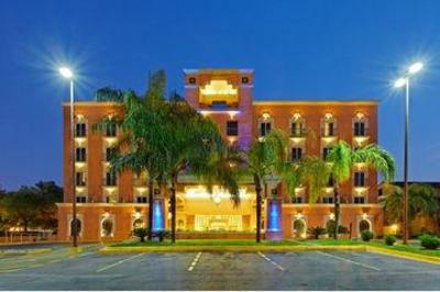 фото отеля Holiday Inn Express Galerias San Jeronimo