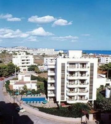 фото отеля Apartaments Es Canto Bossa