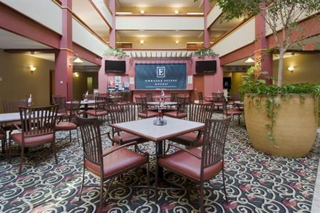 фото отеля Embassy Suites Williamsburg