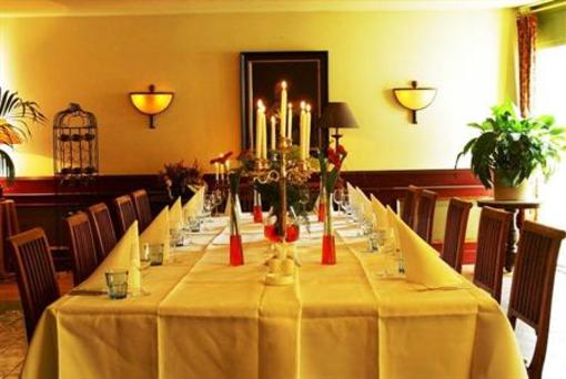 фото отеля Best Western Hotel Igesz