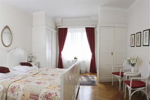 фото отеля Carinthia Velden Hotel