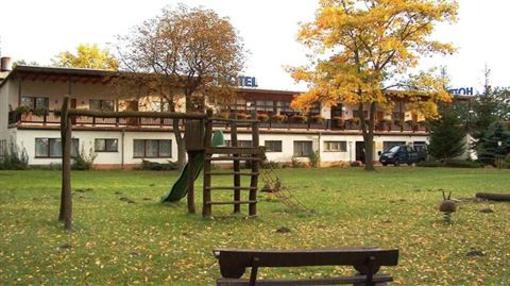 фото отеля Hotel Seeblick Klausdorf Am Mellensee