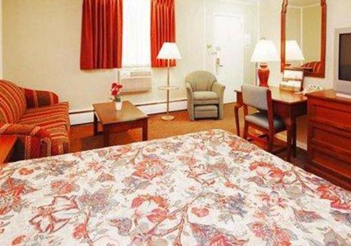 фото отеля Econo Lodge Inn & Suites Northborough