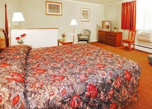 фото отеля Econo Lodge Inn & Suites Northborough