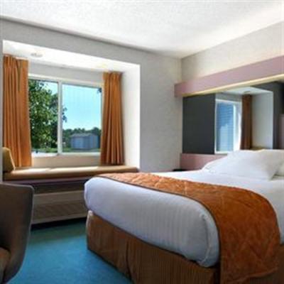 фото отеля Center Way Hotel Tonawanda