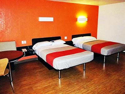 фото отеля Motel 6 Uvalde -Texas