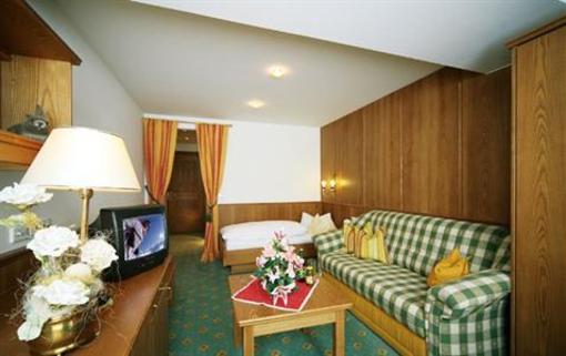 фото отеля Sporthotel Ideal