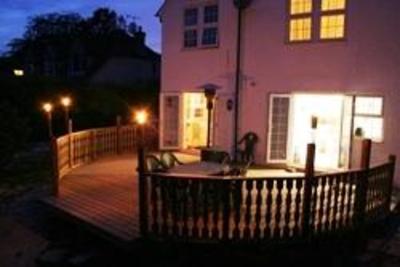 фото отеля Oakhurst Gatwick B&B