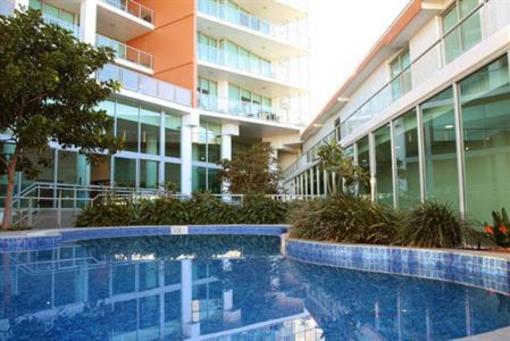 фото отеля Brighton On Broadwater Shores Apartment Gold Coast