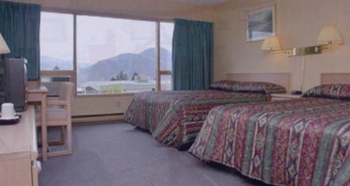 фото отеля Knights Inn Kamloops