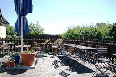 фото отеля Newmarket Inn Lewes