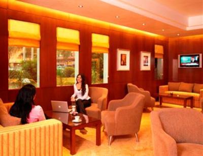 фото отеля Al Rawda Rotana Suites Abu Dhabi