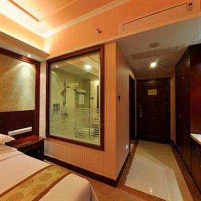 фото отеля Vienna Hotel Pinghu Square