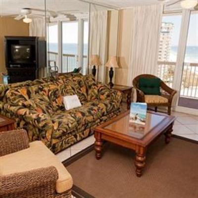 фото отеля ResortQuest Vacation Rentals Pelican Beach Resort Destin