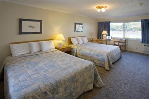фото отеля Americas Best Value Inn Port Clinton