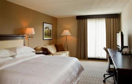 фото отеля Sheraton Great Valley Hotel
