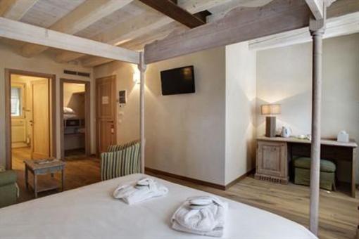 фото отеля Agriturismo Costa di Faraggiana