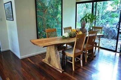 фото отеля Whitsunday Organic B&B