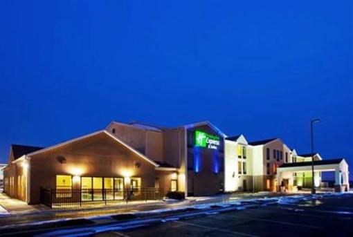 фото отеля Holiday Inn Express & Suites Cleveland - Streetsbro