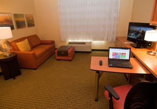 фото отеля TownePlace Suites Monroe