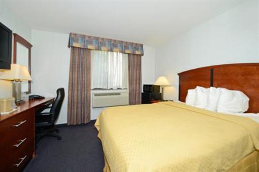 фото отеля Lexington Inn Brookyln