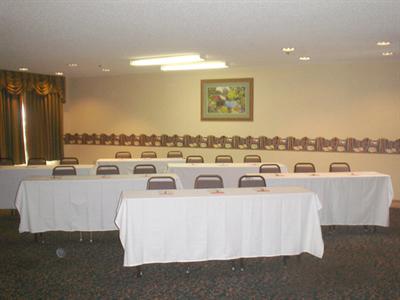фото отеля Country Inn & Suites Hiram