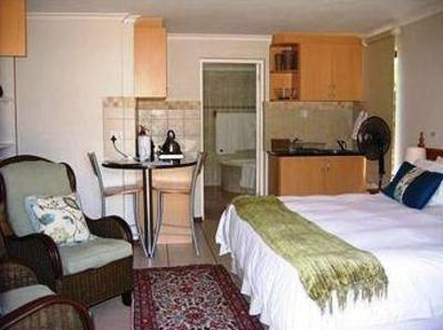 фото отеля Cape Country Living Guesthouse Somerset West