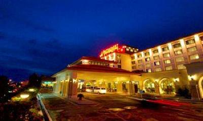 фото отеля Waterfront Airport Hotel and Casino