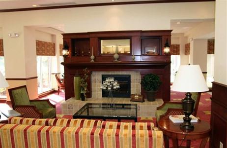 фото отеля Hilton Garden Inn Starkville
