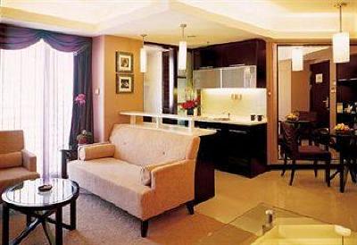 фото отеля 999 Royal Suites & Towers