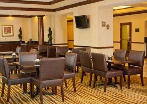 фото отеля Comfort Suites Perimeter Center