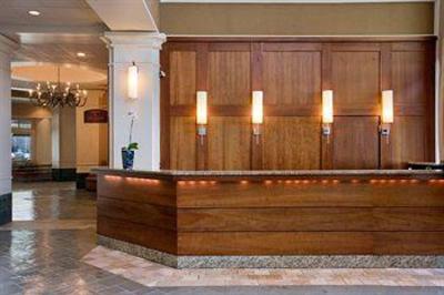 фото отеля Hilton Suites Oakbrook Terrace