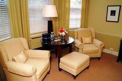 фото отеля The Rhett House Inn