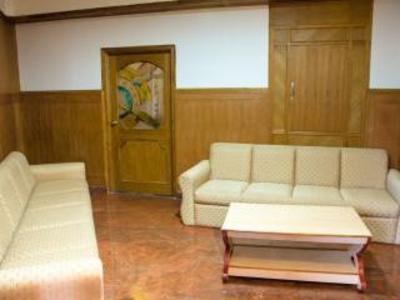 фото отеля Mahendra Hotel