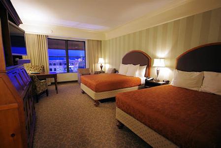 фото отеля O. Henry Hotel