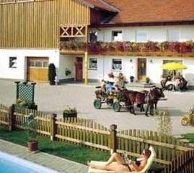 фото отеля Ferienbauernhof Familie Schober