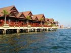 фото отеля Hotel Pantai Gapura Makassar