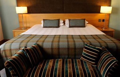 фото отеля Craigmhor Lodge Pitlochry