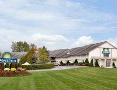 фото отеля Days Inn Shelburne Burlington