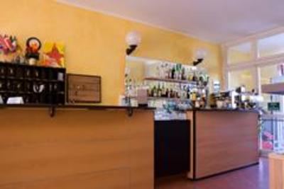 фото отеля Student's Hostel Estense