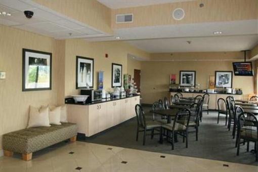 фото отеля Hampton Inn Elizabethtown