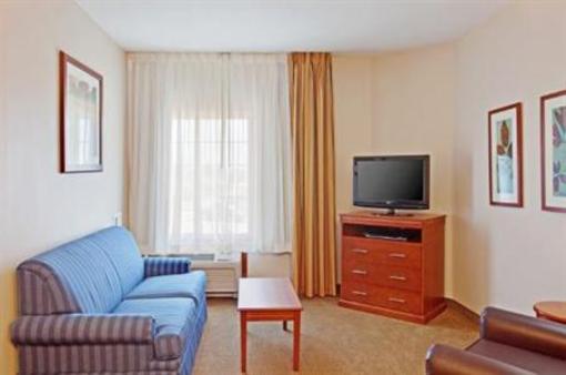 фото отеля Candlewood Suites Santa Maria