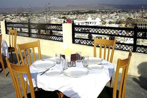 фото отеля Hotel Govindham Palace