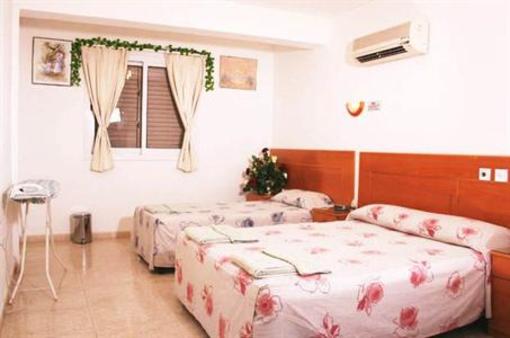 фото отеля Apollonia Holiday Apartments