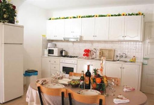 фото отеля Apollonia Holiday Apartments